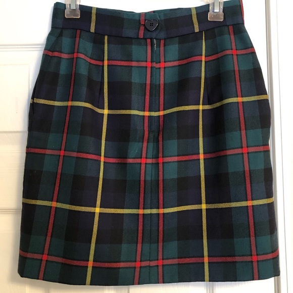 Vintage Moschino Cheap & Chic plaid skirt size 10, mint condition - Picture 3 of 7